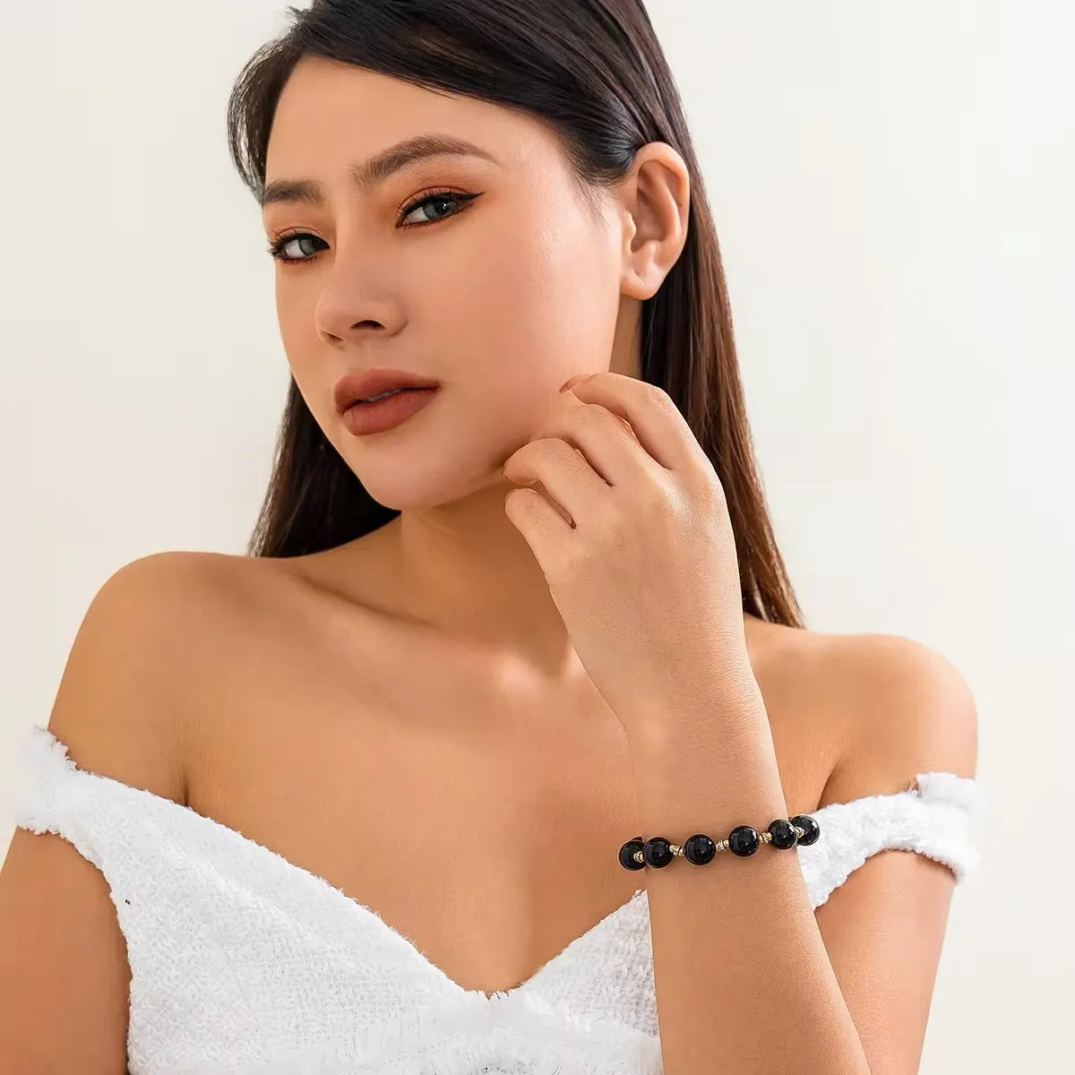 Vintage Elegance Imitation Pearls Simple Bracelet